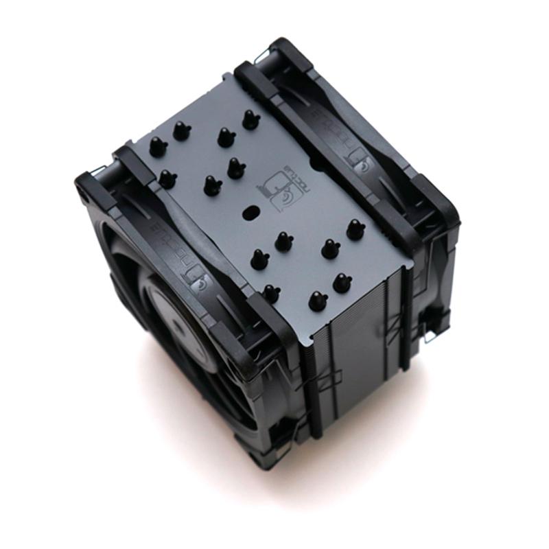 Vista 4 de Cooler CPU Noctua NH-U12A chromax.black Dual 120mm