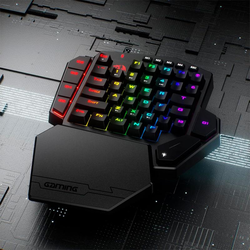 Vista 3 de Teclado Gamer Redragon K585 PRO Inalámbrico One-Hand RGB