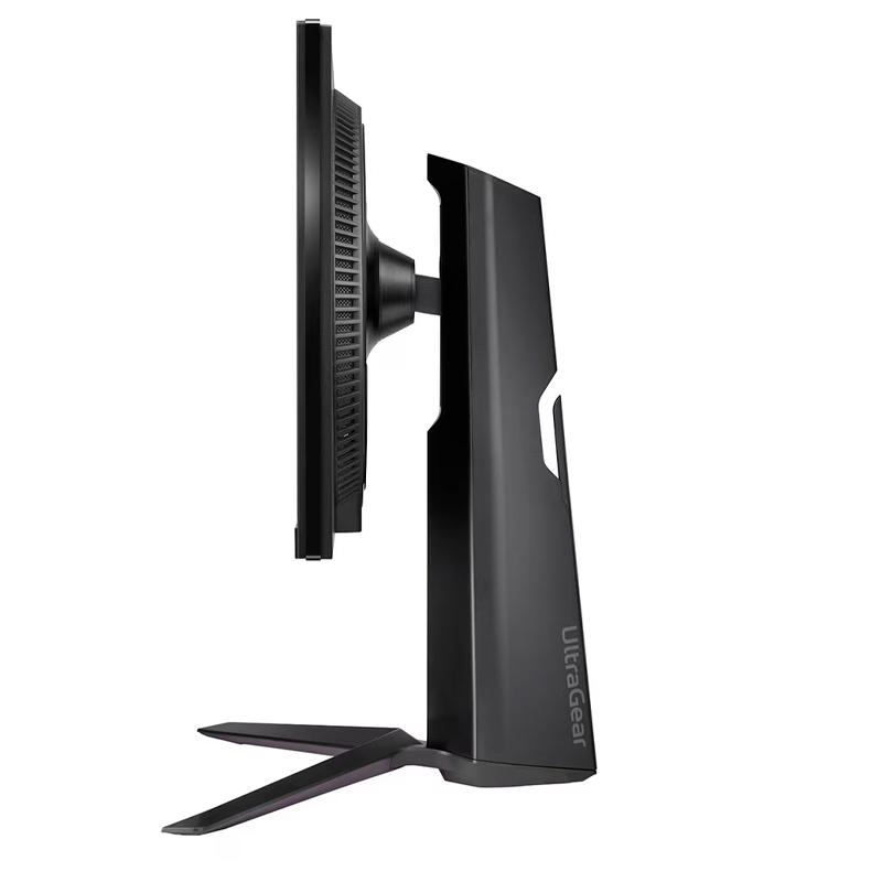 Vista 2 de Monitor Gamer LG UltraGear 24" FHD IPS HDMI/DP
