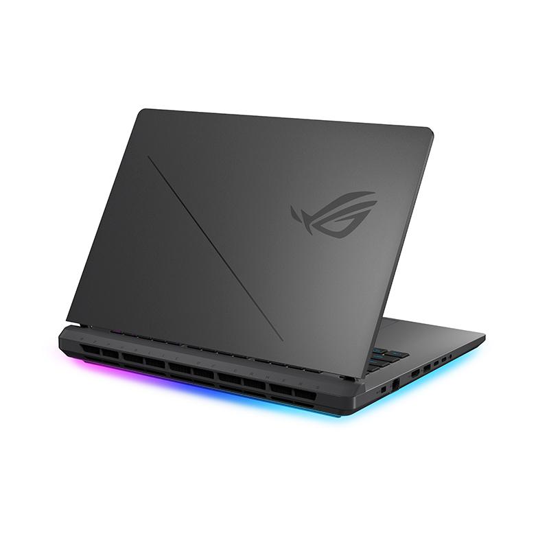 Vista 4 de Notebook ASUS ROG Strix G16 Core Ultra 9 275HX 16" WUXGA