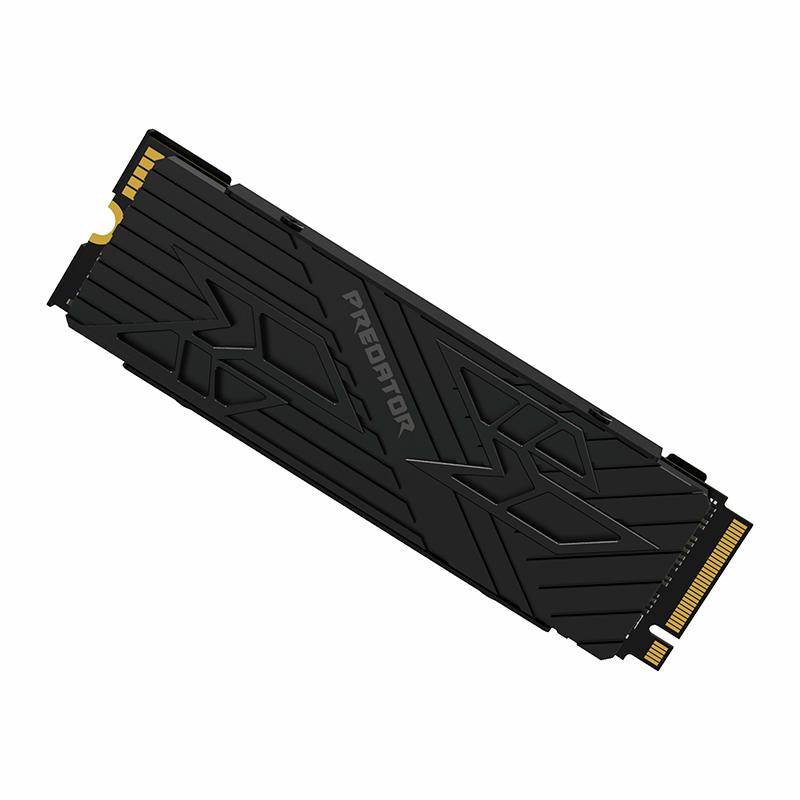 Vista 4 de SSD Predator GM7000 HS NVMe 2TB PCIe Gen4x4
