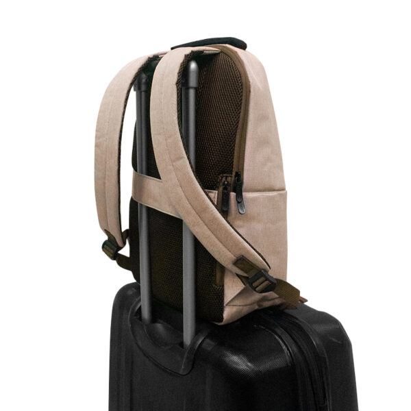 BACKPACK TEROS CITY BEIGE TE-ACS9012BG, para notebooks de hasta 15.6" - Imagen 2