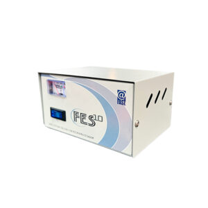 Estabilizador Elise - Fase FES-10, Sólido, 1.0kVA, 220V, 4 tomas a 220V, 1 toma a 110V.