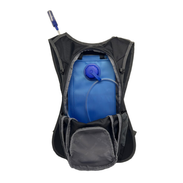 Mochila de hidratación TEROS TE-9034BK, incluye bolsa de agua de 2L, poliéster, negro - Imagen 6